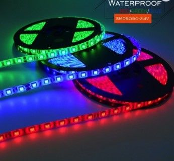 Renkli RGB SMD Esnek Şeritler LED 60 LED / M CE Onaylı Uzun Çalışma Ömrü